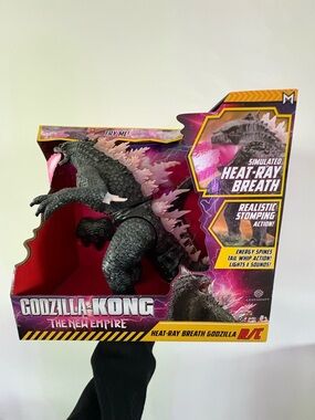 Godzilla vs. Kong The New Empire Heat-Ray Breath Godzilla R/C Toy - Black
